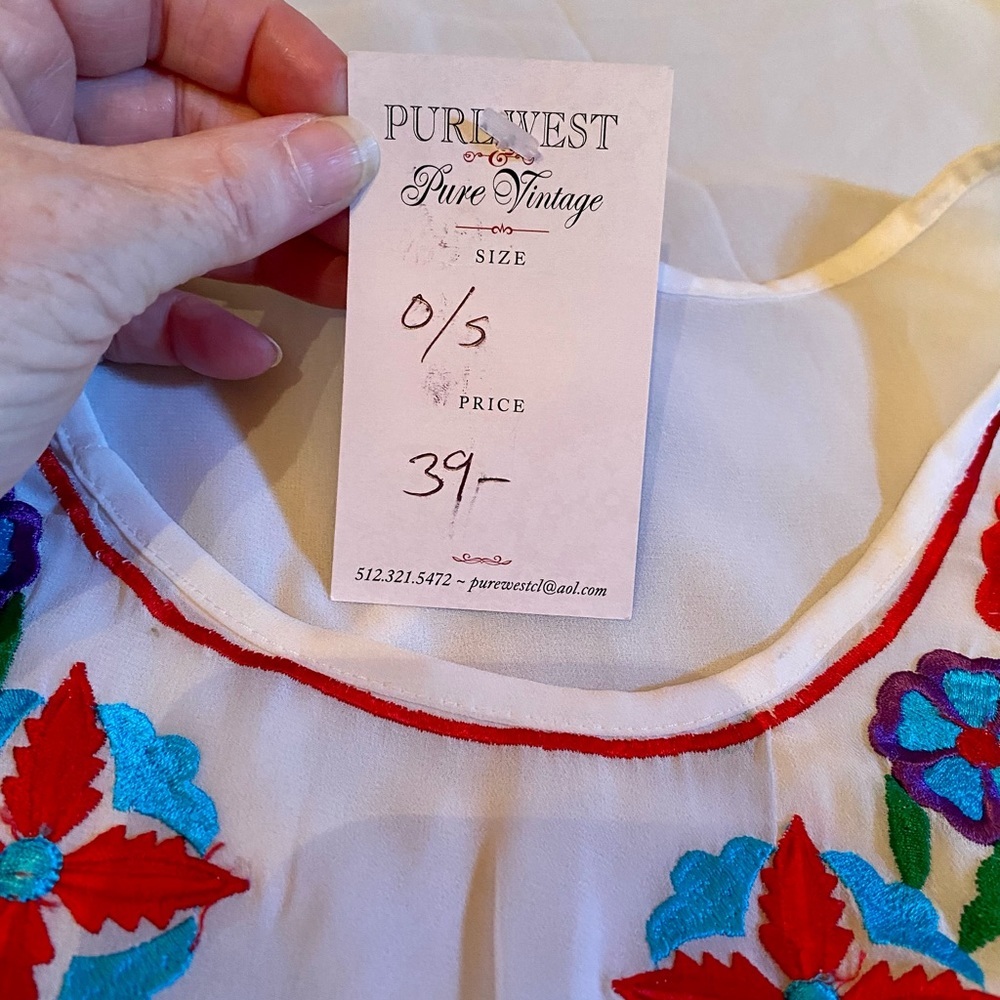 Sheer Embroidered Swimsuit Cover-up OSFM Beach NWT - Picture 5 of 8